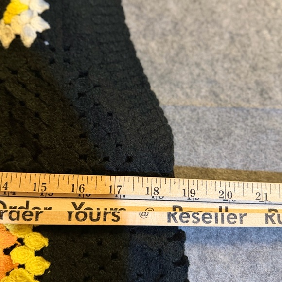 Retro 70s Crochet Granny Square Boho Vest Size Large - Picture 5 of 8